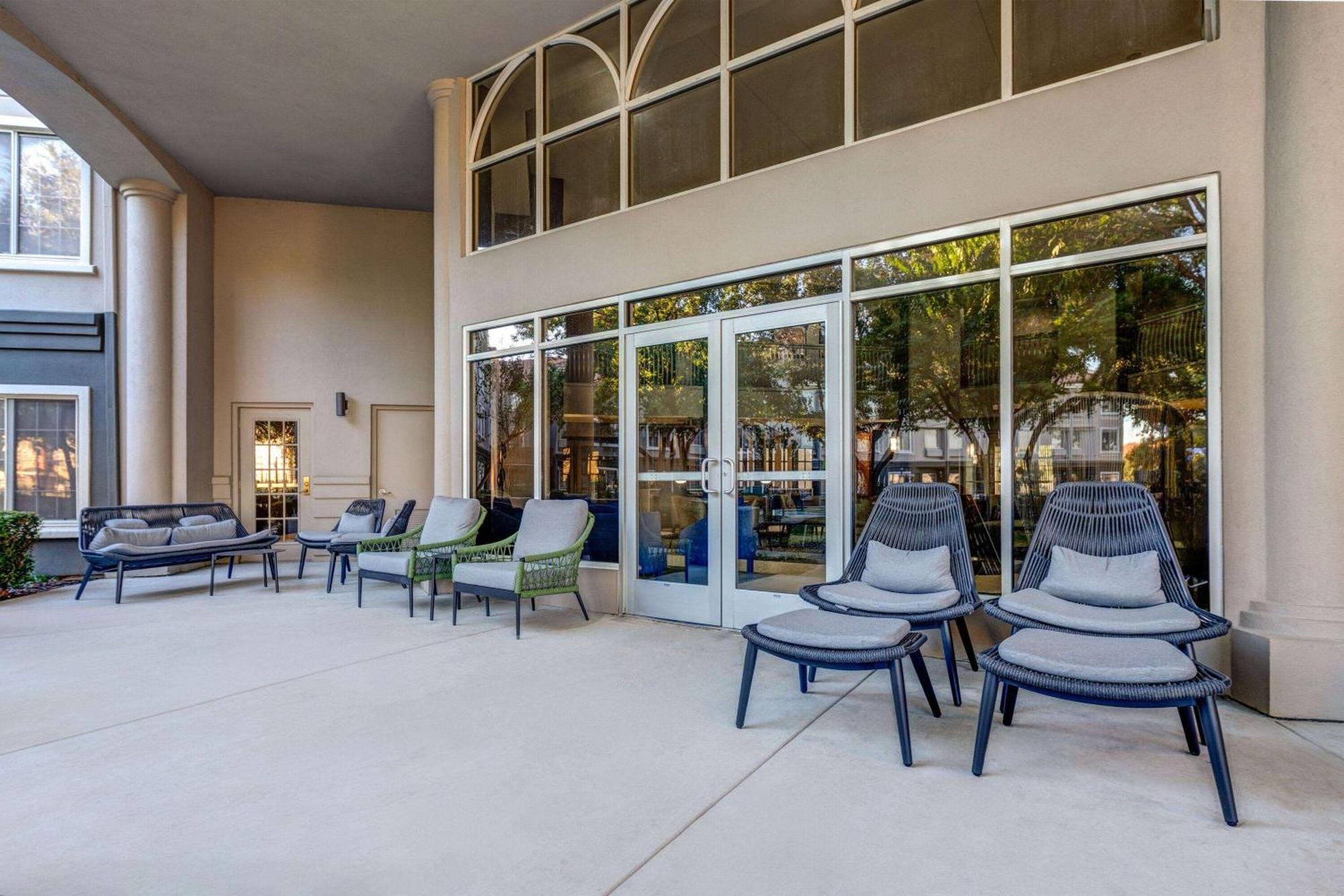 La Quinta By Wyndham Dallas Dfw Airport North Irving Exterior foto