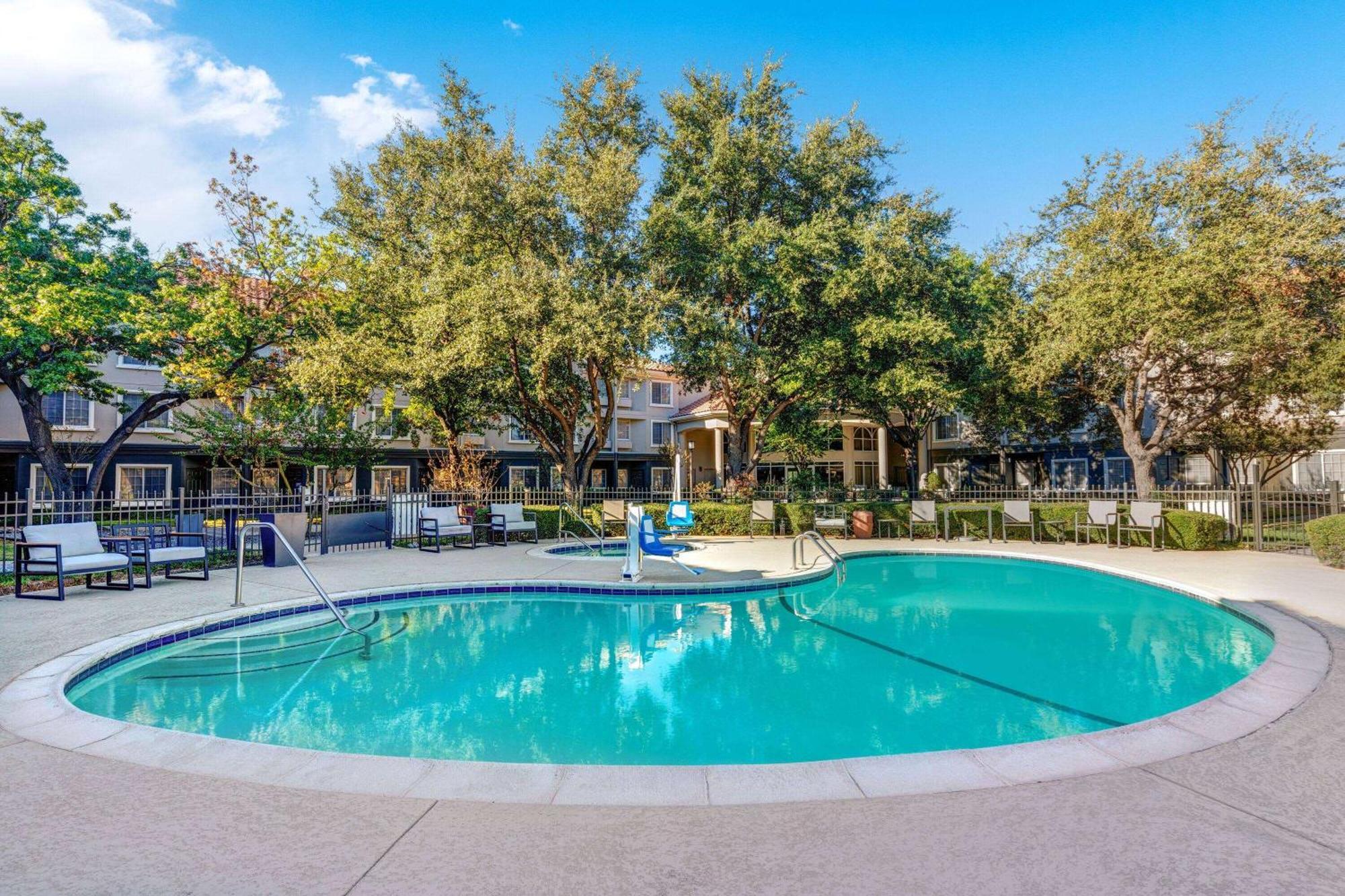 La Quinta By Wyndham Dallas Dfw Airport North Irving Exterior foto